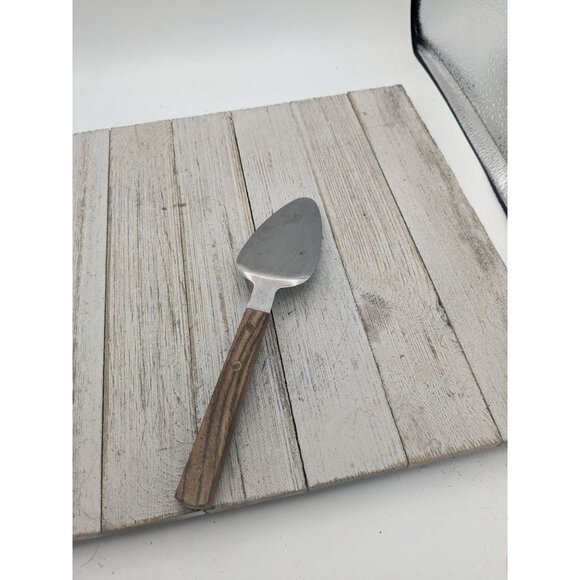Stainless Steel Pie Spatula Server 8 1/4" Wood Handle Japan - Picture 4 of 7